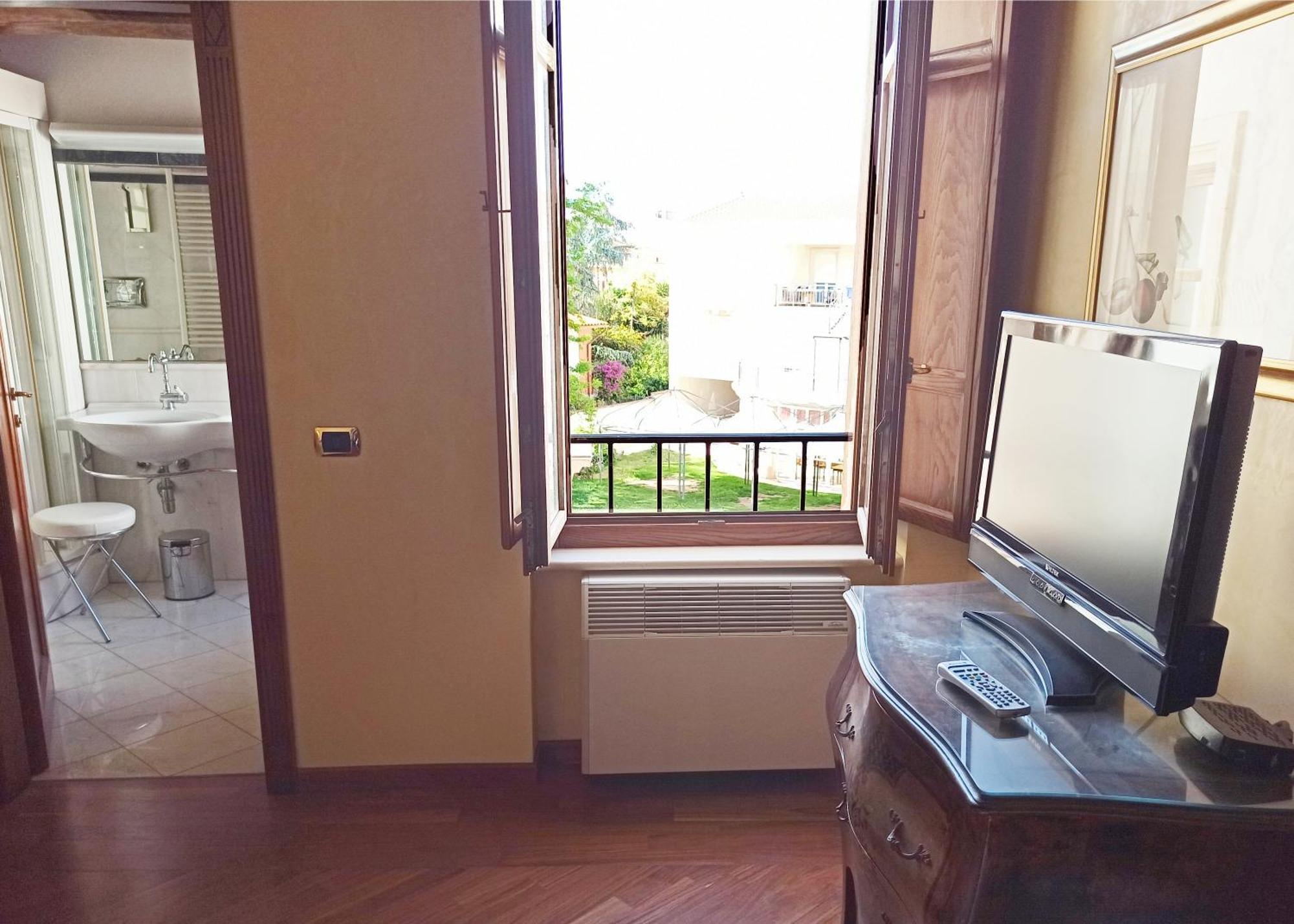 Blao Boutique Hotel Oristano Buitenkant foto